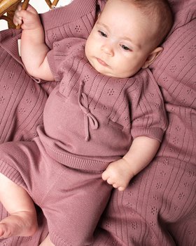 Kurzer Amaranth-Anzug aus reiner Baumwolle