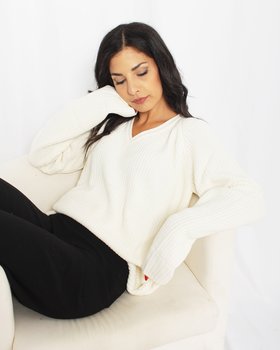 Women’s English Cashmere Blend Sweater
