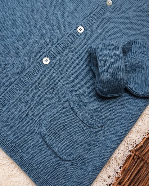 Jacket with pockets in pure merino wool