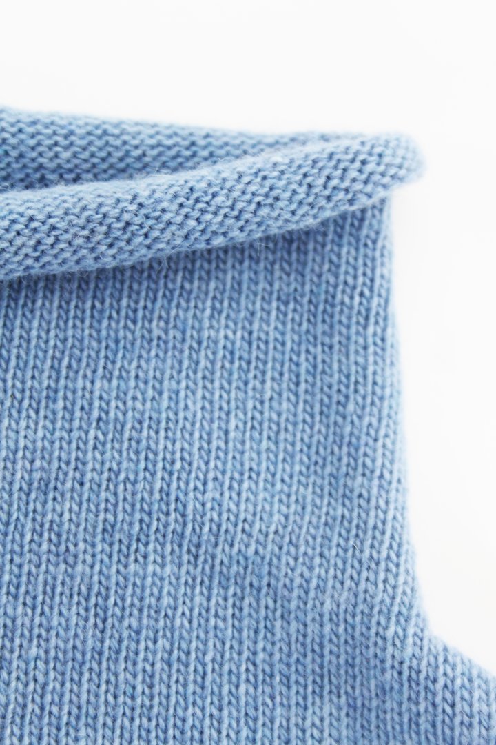Maglia con collo a camino maxi