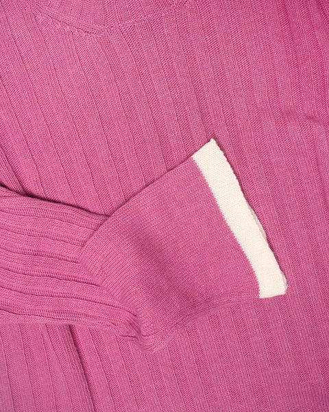 Gerippter rollkragenpullover aus kaschmirmischung für damen