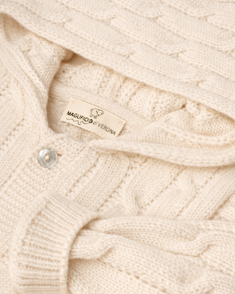 Tutona da uscita trecce in pura lana merino ultrafine