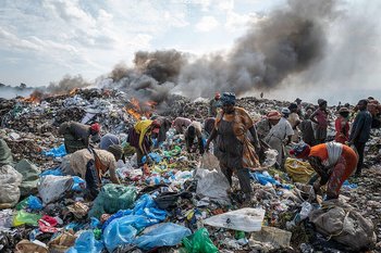 inquinamento plastica non riciclabile